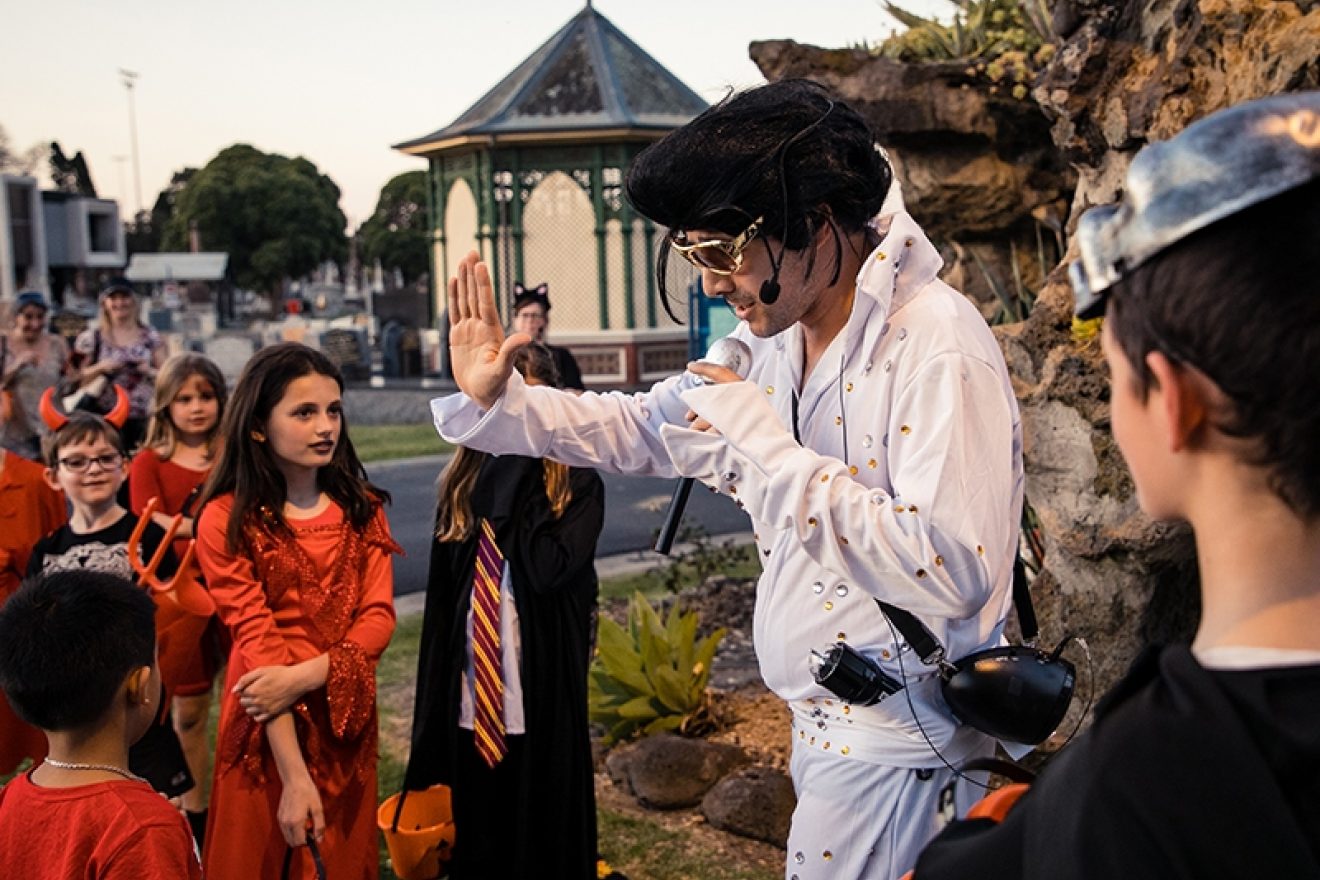Elvis at our Melbourne General Cemetery Halloween Tours