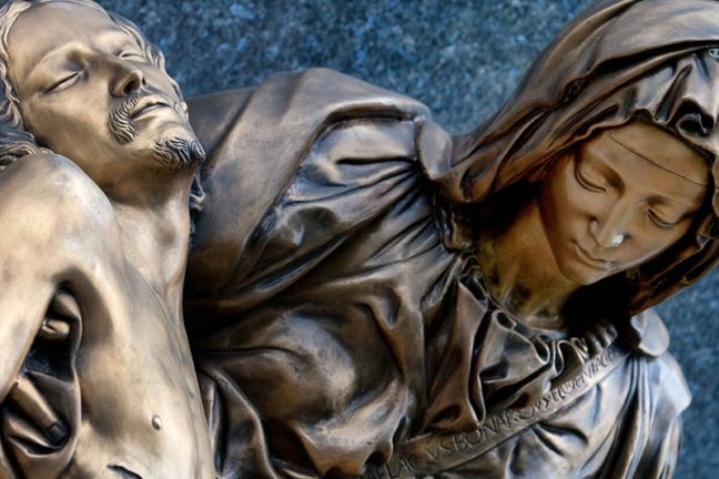 Pietà Mausoleum Niche Package