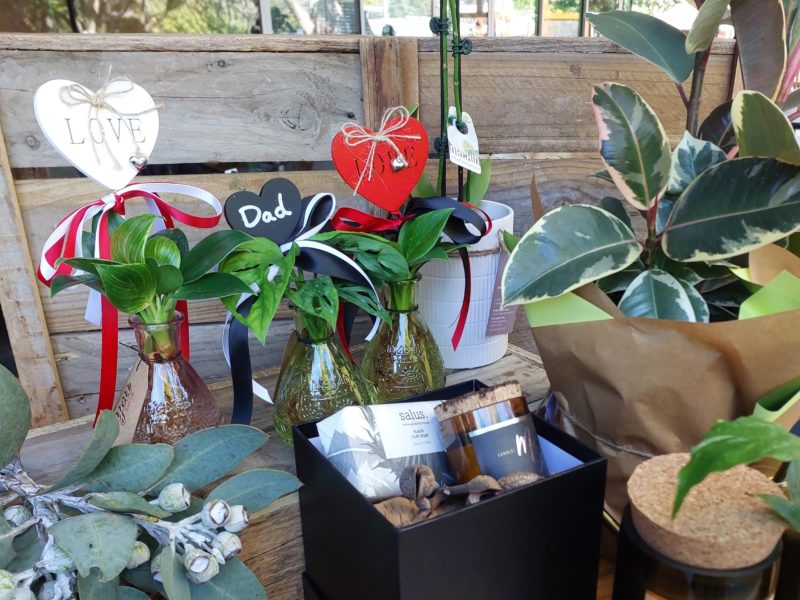 Father's Day Flowers from Café Vita et flores